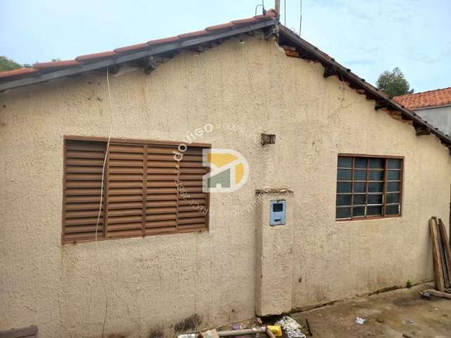 Casa para venda em Jardim Santa Clara de 47.00m² com 2 Quartos e 2 Garagens