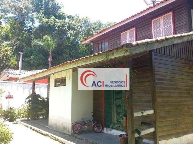 Casa de Condomínio para venda em Vila Verde de 240.00m² com 4 Quartos, 3 Suites e 4 Garagens