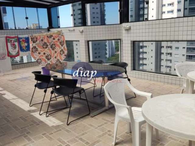 Excelente apartamento duplex cobertura, no bairro Santana com 3 dormitórios, sendo 1 suíte, cozinha planejada, sala ampla, lavanderia, quarto de empre