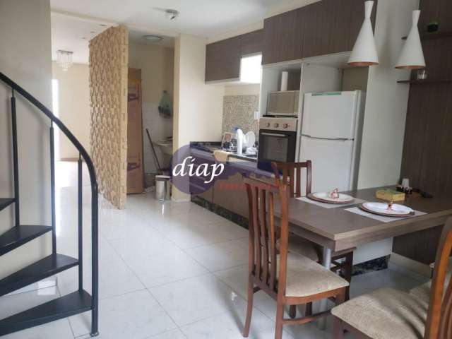 Cobertura duplex na Avenida Ipiranga - 14° andar - 105 m², com 2 dormitórios, sendo 1 suíte no andar superior. No andar inferior tem  um quarto/sala r