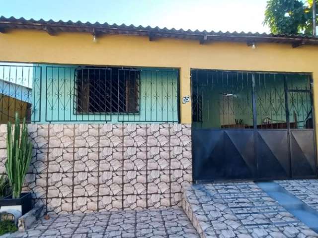 Vende-se - Casa no Conjunto Nova Cidade bem localizada.