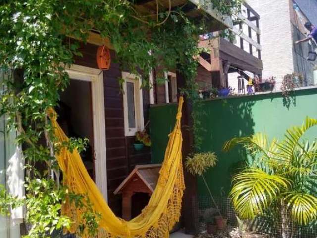 Casa para Venda em Florianópolis, Rio Tavares, 1 dormitório, 1 banheiro, 1 vaga