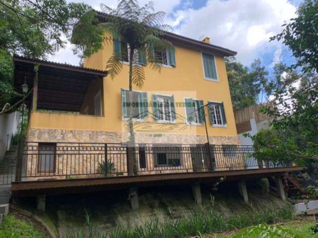 Casa em condomínio fechado com 3 quartos à venda na Albev, Alpes da Cantareira, Mairiporã, 280 m2 por R$ 1.650.000
