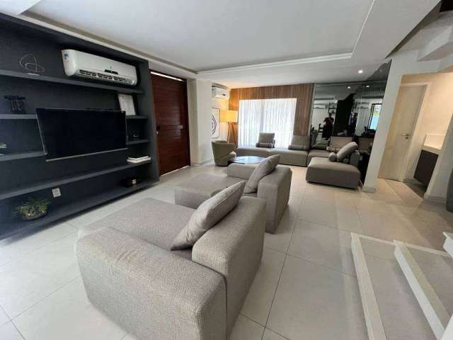 Vendo casa em condomínio fechado, 1° andar, 177 m², 3 ou 4 suítes, lazer completo, R$ 1.690.000,00.