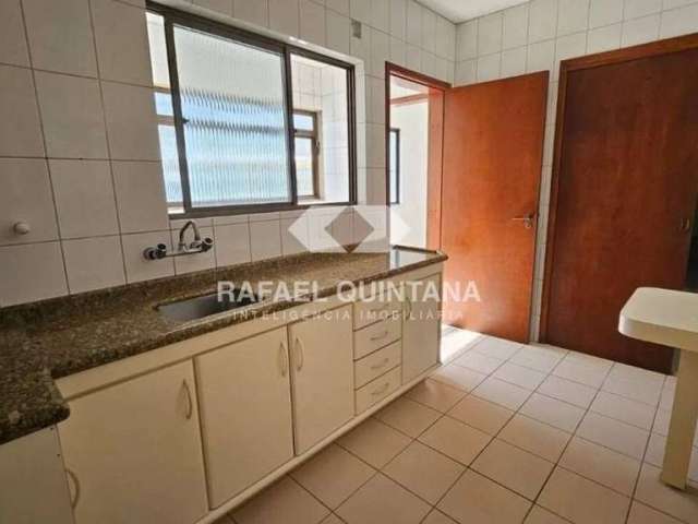 Apartamento à Venda, 3 quartos, 1 suíte, 1 vaga, - Centro - Florianópolis