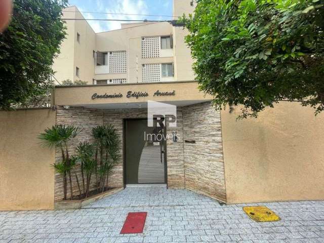 Apartamento com 3 Quartos e 1 Banheiro à Venda - 67 m²