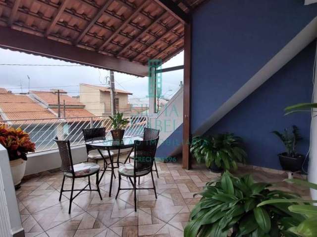 Casa para Venda em Mogi das Cruzes, Jardim Universo, 4 dormitórios, 1 suíte, 1 banheiro, 1 vaga