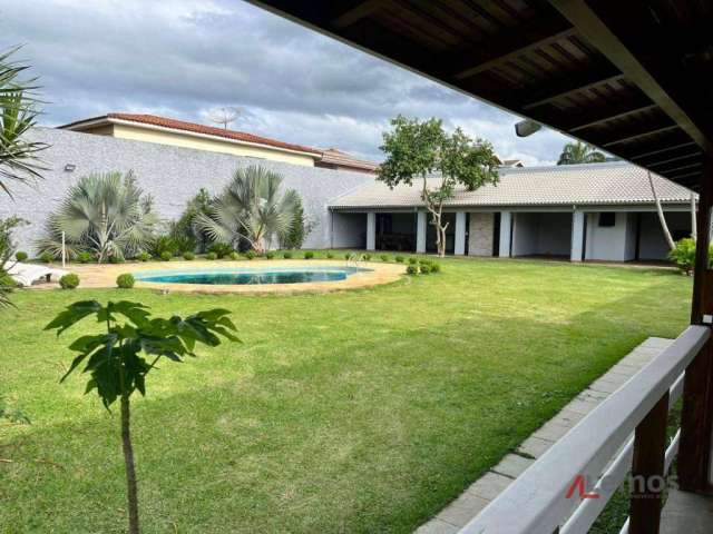 Casa com 4 dormitórios à venda de 349 m² no Jardim Itaperi em Atibaia/SP - CA3011