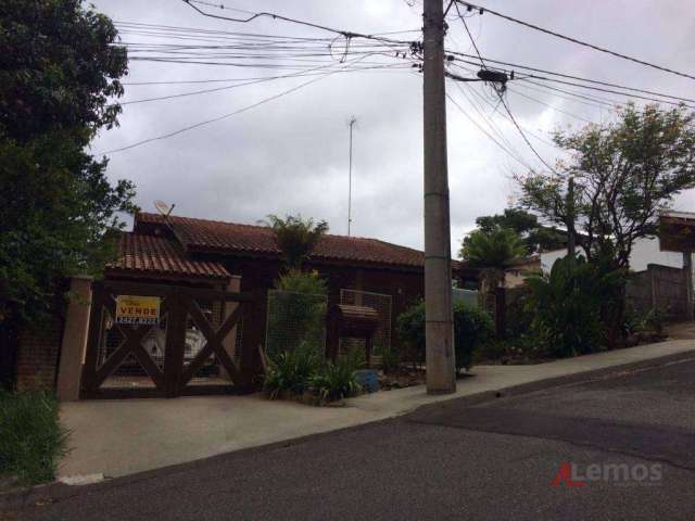 Casa com 3 dormitórios à venda de 230 m² no Jardim do Lago em Atibaia/SP - CA1623