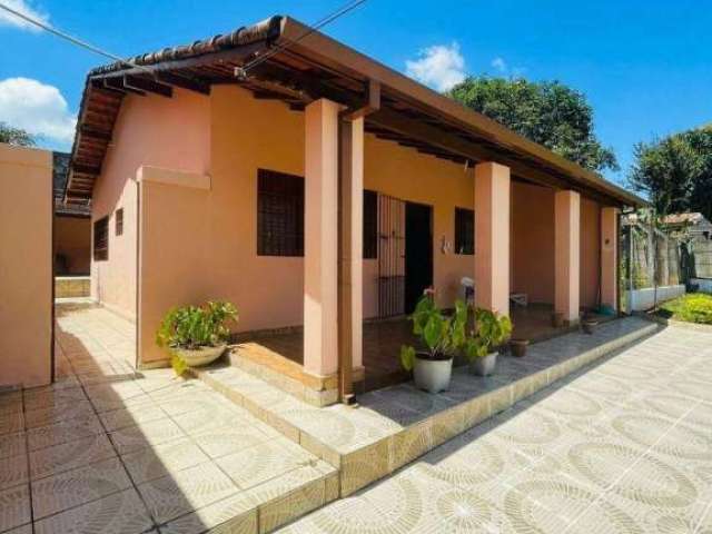 Casa com 2 dormitórios à venda, no bairro Caetetuba em Atibaia/SP - CA2379