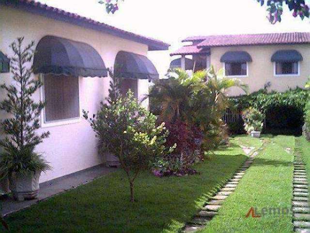 Casa com 4 dormitórios à venda de 425 m² na Vila Dom Pedro em Atibaia/SP - CA1950