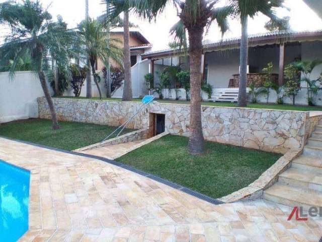 Casa com 4 dormitórios à venda com 460 m² no bairro Vila Santista em Atibaia/SP - CA3132