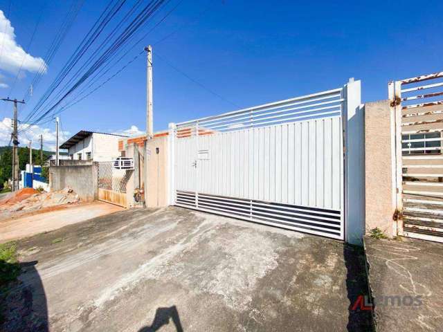 Casa com 3 dormitórios, sendo 01 suíte à venda, no bairro Guaxinduva - Atibaia/SP - CA4422