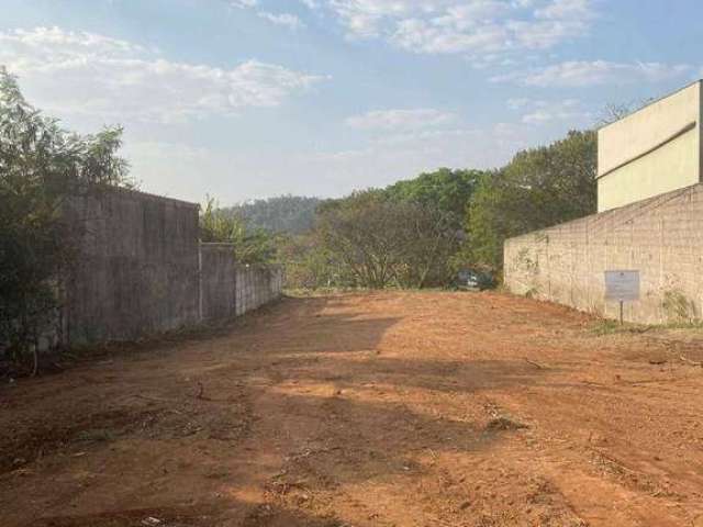 Terreno à venda, 562 m² no Jardim dos Pinheiros em Atibaia/SP - TE2137