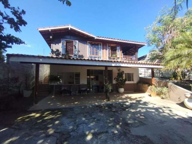 Casa com 5 dormitórios à venda, no Jardim dos Pinheiros - Atibaia/SP - CA1468