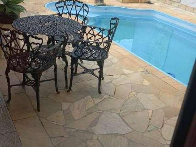 Casa com 4 dormitórios à venda, no Atibaia Jardim - Atibaia/SP - CA5479