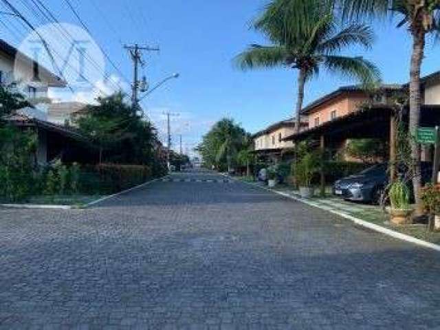 Linda casa em condomínio fechado