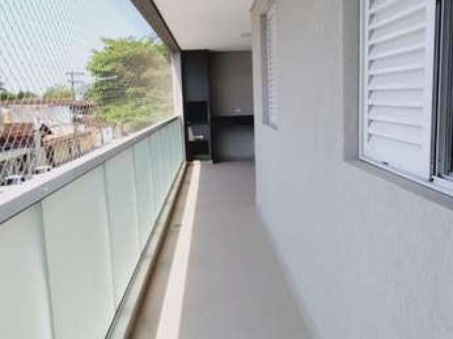 Apartamento com 3 dormitórios, sendo 01 suíte, na região central de Ubatuba