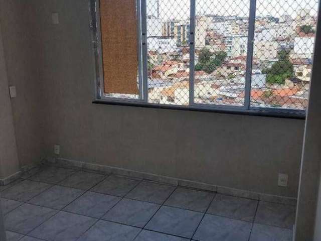 Kitnet com 1 dormitório à venda, 40 m² por R$ 150.000 - São Mateus - Juiz de Fora/MG