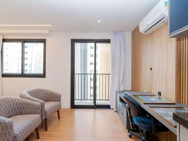 Studio com 1 dormitório para alugar, 26 m² por R$ 2.893,02/mês - Centro - Curitiba/PR