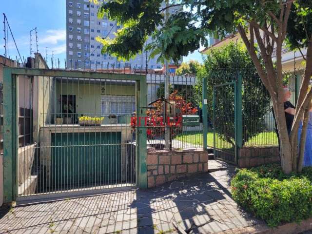 Casa com 3 quartos à venda na Rua Nossa Senhora das Graças, 212, Glória, Porto Alegre por R$ 690.000