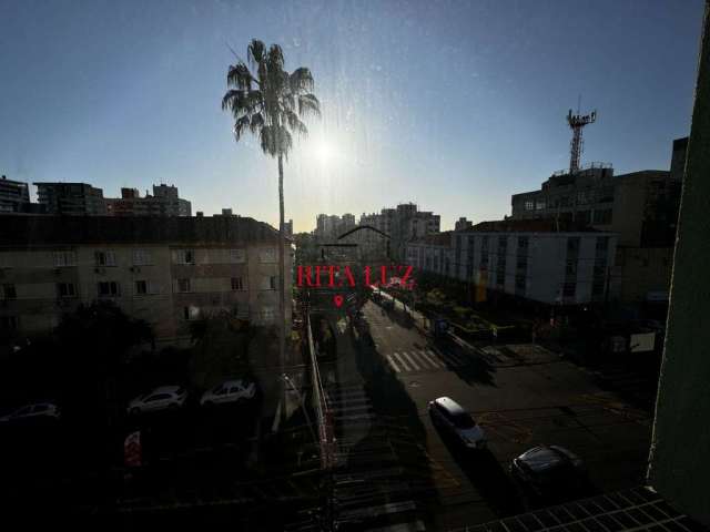 Sala comercial à venda na Rua Saldanha Marinho, 33, Menino Deus, Porto Alegre por R$ 180.000