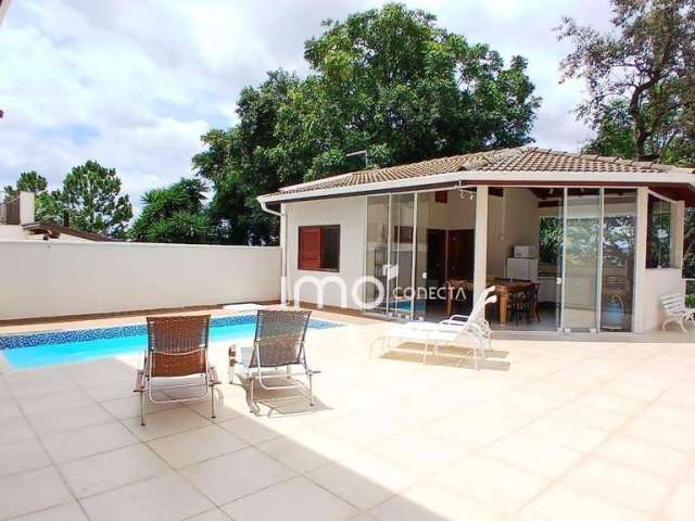 Vende se Bela Casa no Cond. Villaggio Capriccio em Louveira SP  350m² Construção 3 Suites + 1 Suíte para Hóspede , Piscina, Área Gourmet, Pomar  !