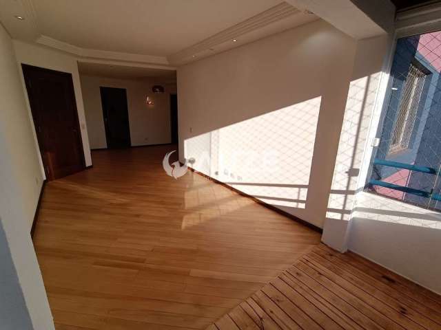 Apê 100m² privat., SEMIMOBILIADO, Reformado, 2 vagas cobertas/livres, 4 quart., ANDAR ALTO, Ensolar