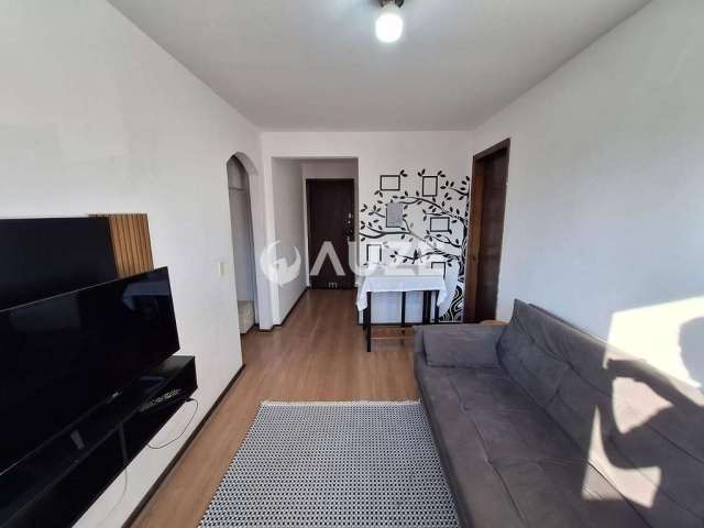 Apartamento no Centro de Curitiba em Andar Alto, com Garagem Individual e Potencial para Renda!