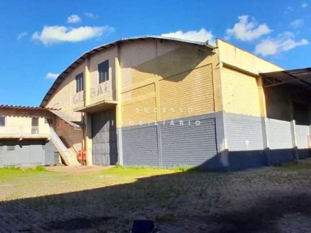 Barracão / Galpão / Depósito para alugar na Avenida das Indústrias, 825, São João, Porto Alegre por R$ 25.000