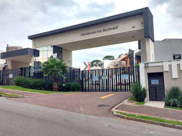 Casa em Condomínio Fechado para viver com segurança e conforto. Residencial Alto Boulevard.