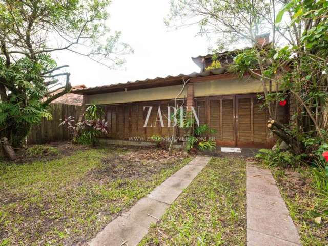 Casa para Venda em Imbé, Centro, 6 dormitórios, 2 banheiros