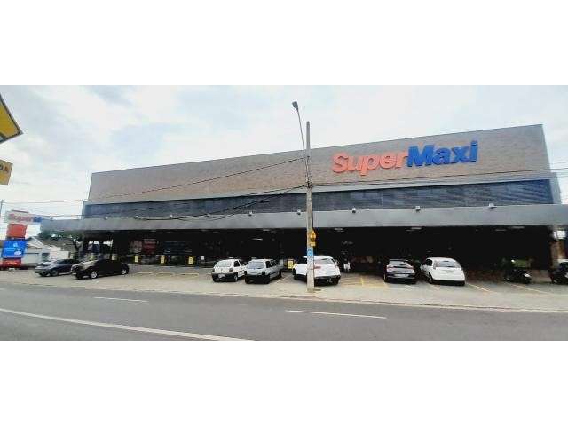 Sala comercial para alugar no Santa Mônica, Uberlândia  por R$ 14.560