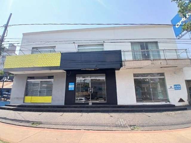 Ponto comercial para alugar em Saraiva, Uberlândia  por R$ 3.500