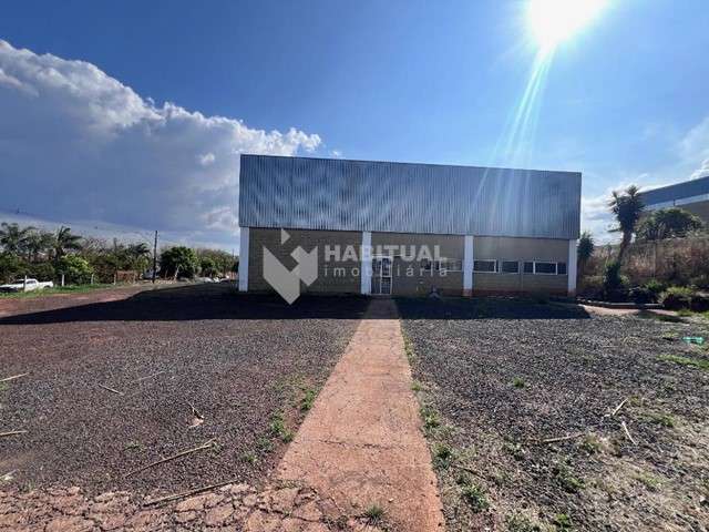 Barracão / Galpão / Depósito para alugar no Distrito Industrial, Uberlândia  por R$ 17.000