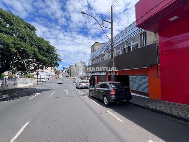 Ponto comercial para alugar no Tabajaras, Uberlândia  por R$ 3.500