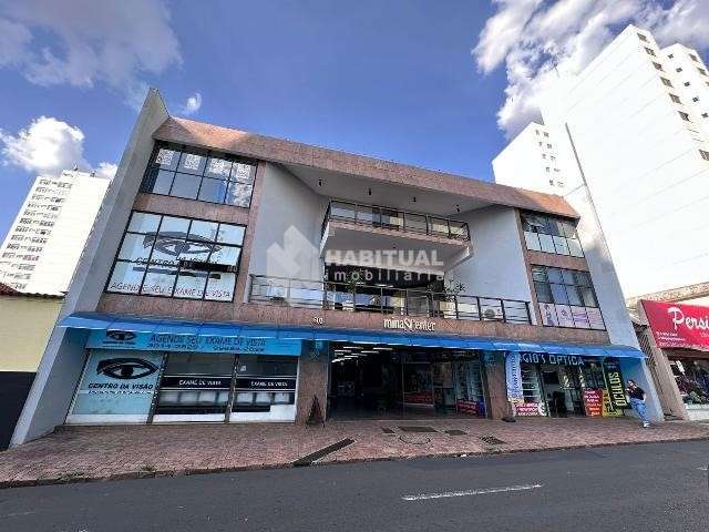 Ponto comercial para alugar no Lidice, Uberlândia  por R$ 4.000