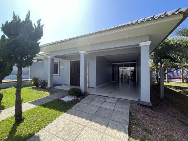 Casa para Venda em Tramandaí, Nova Tramandai, 3 dormitórios, 1 suíte, 2 banheiros, 2 vagas