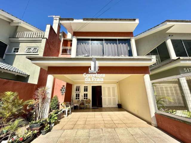 Casa para Venda em Tramandaí, Centro, 4 dormitórios, 2 suítes, 3 banheiros, 2 vagas