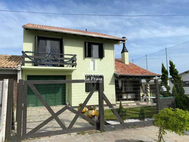 Casa para Venda em Tramandaí, Nova Tramandai, 4 dormitórios, 2 banheiros, 2 vagas