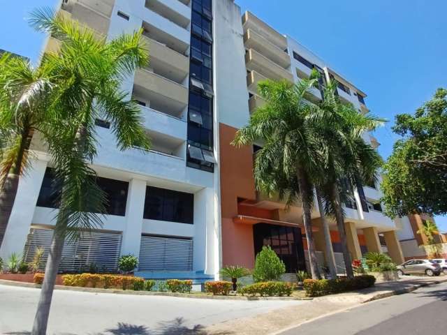 Vendo Ótimo Apartamento no Vieiralves- Condomínio Santa Clara R$:520.000,00