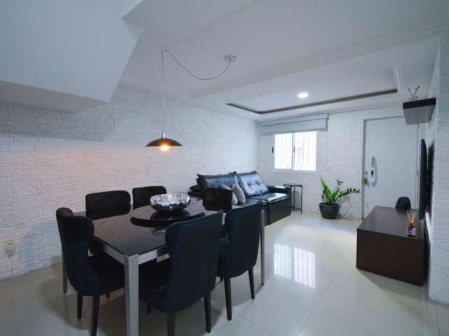 Excelente casa triplex com 3 quartos (sendo 1 suíte) à venda, 183 m² por R$ 820.000 – Cond. Villar dos Sonhos, Freguesia