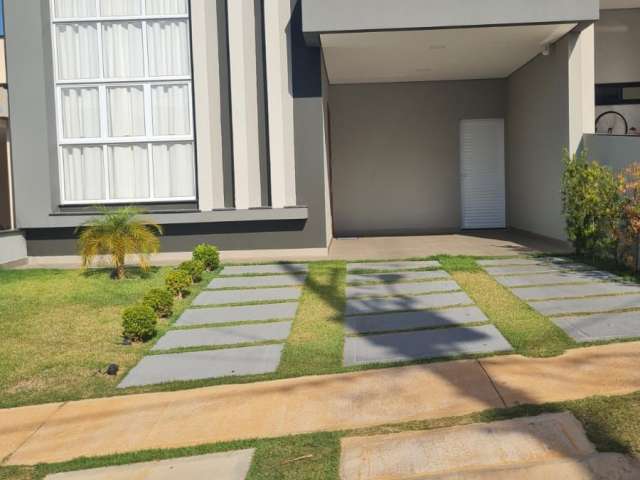 Casa com 3 quartos e planejados no condominio gran reserve em indaiatuba sp  terreno 215 metros  contsrução 140 metros   3 quartos sendo uma suite com closet  sala 2 ambientes com pé direito alto cozi