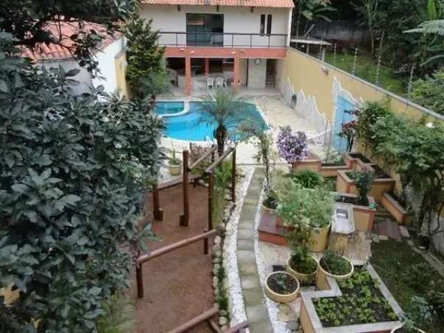 Casa com 6 dormitórios à venda, 249 m² por R$ 1.550.000,00 - Horto Florestal - São Paulo/SP - CA0817