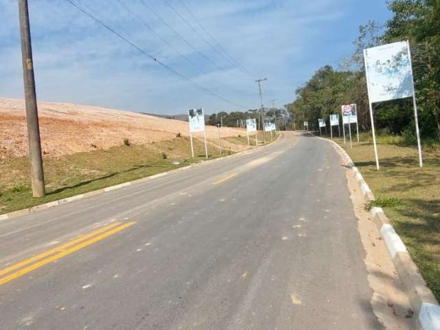 Lote/Terreno para venda com 300 metros quadrados em Parque das Avencas - Pirapora do Bom Jesus - SP