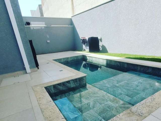 Excelente casa no condominio new ville 4 Dormitórios Piscina