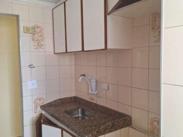 Apartamento para Venda em São Bernardo do Campo, Santa Terezinha, 2 dormitórios, 1 banheiro, 1 vaga