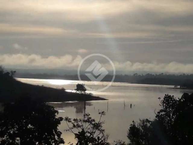 3 LOTES + CASA EM CONDOMÍNIO FECHADO - LAGO DO MANSO - R$420.000,00 codigo: 65587