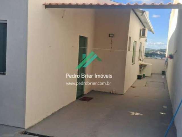 Casa para Venda em Governador Valadares, Jardim Alvorada, 2 dormitórios, 1 banheiro, 1 vaga