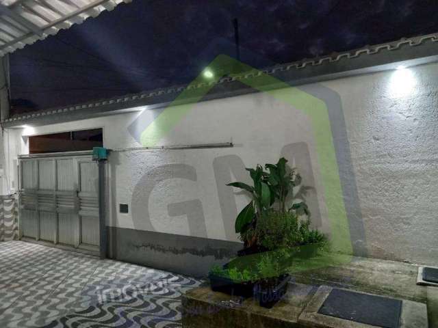 Casa para venda possui 70 metros quadrados com 3 quartos em Jacutinga - Mesquita - RJ